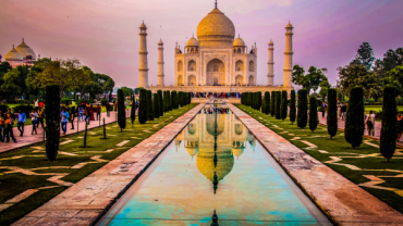 Taj Mahal: The most beautiful monument of love in the world